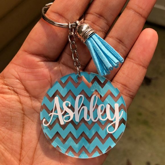 ⭐️2 for $15 ⭐️ Customized Designed Personalized Keychains: Holiday Gift Ideas - Picture 13 of 17